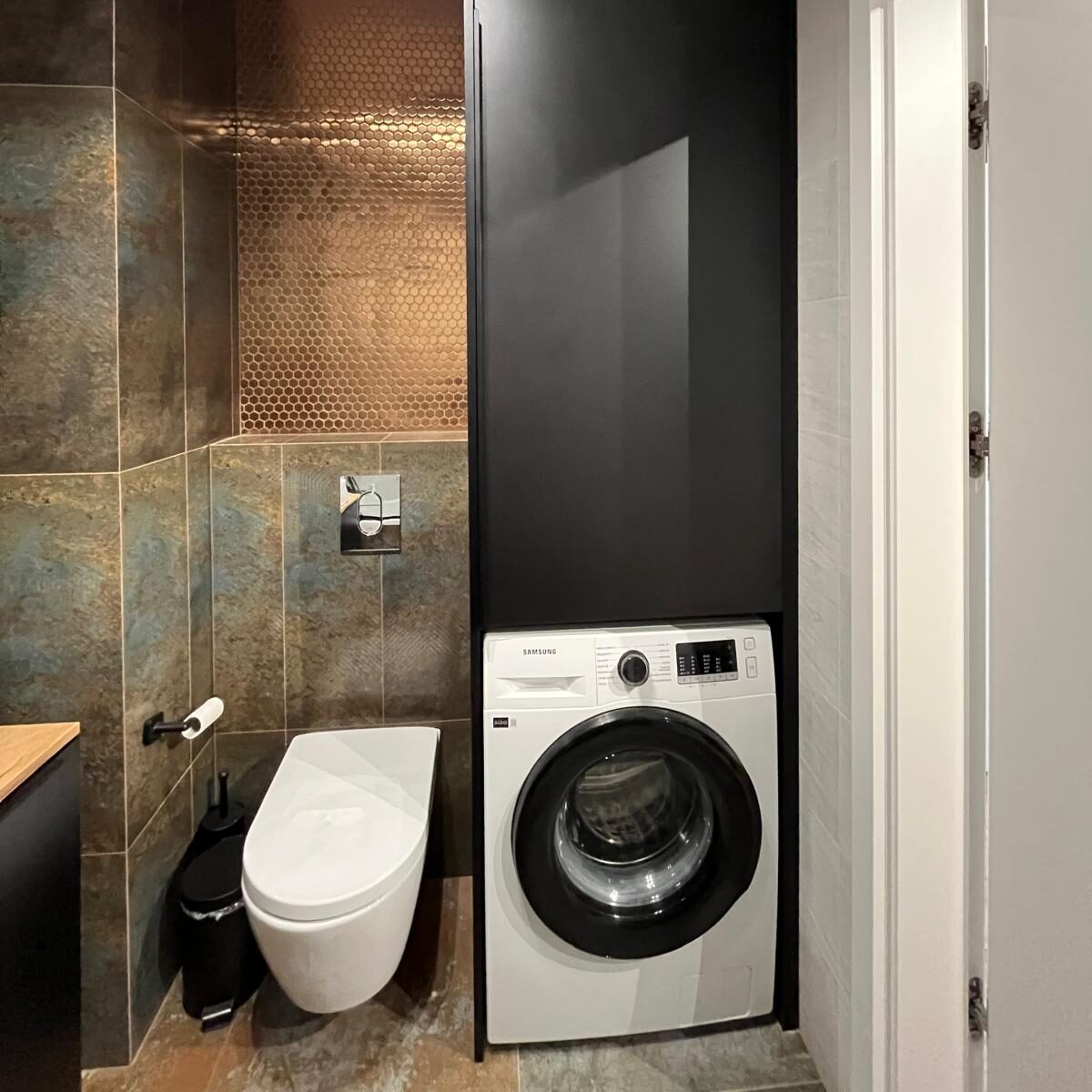 zabudowa łazienkowa szafka łazienka